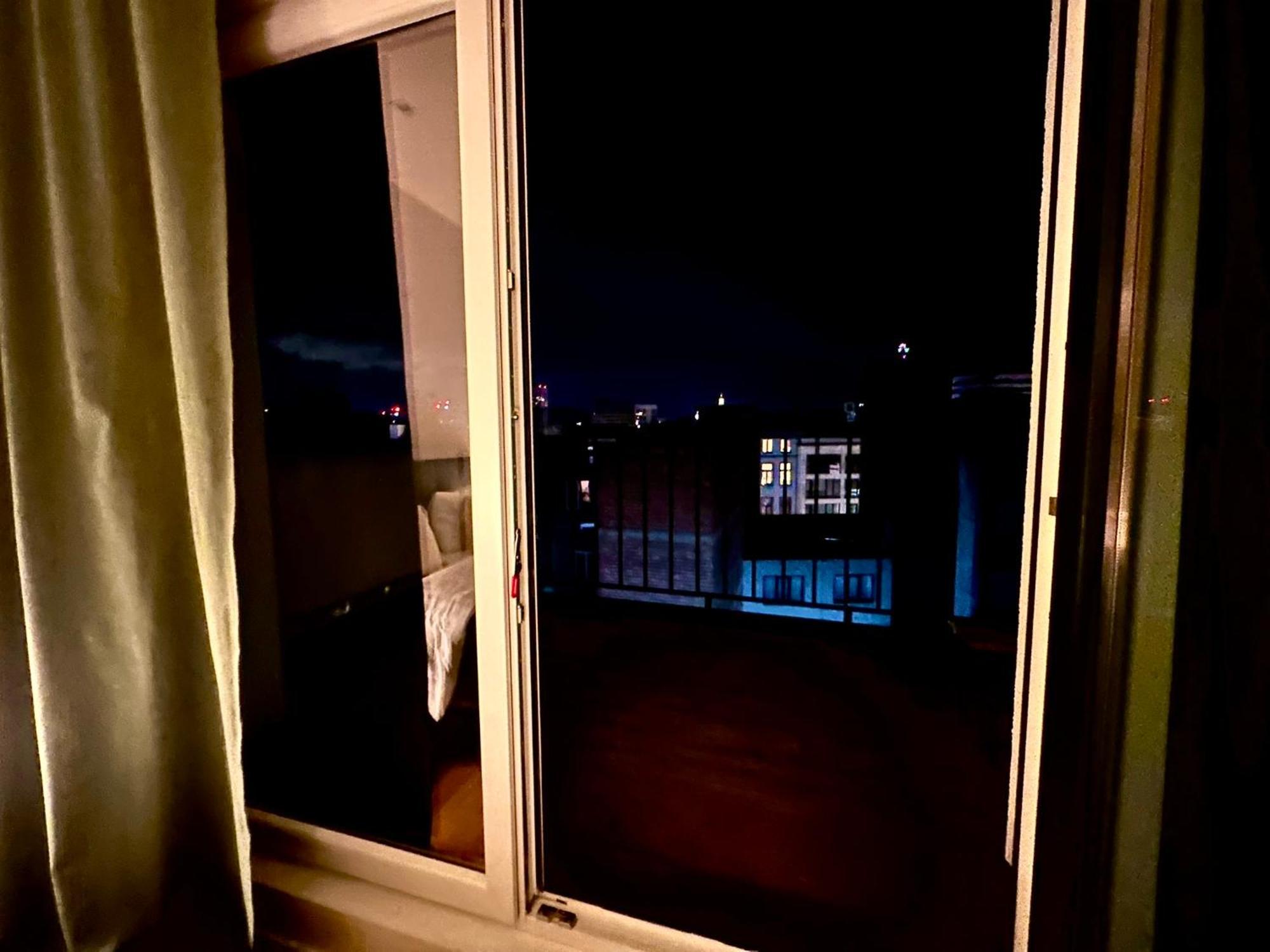 Luxury Suites Park By Rikas Hotels Antwerpen Exteriör bild
