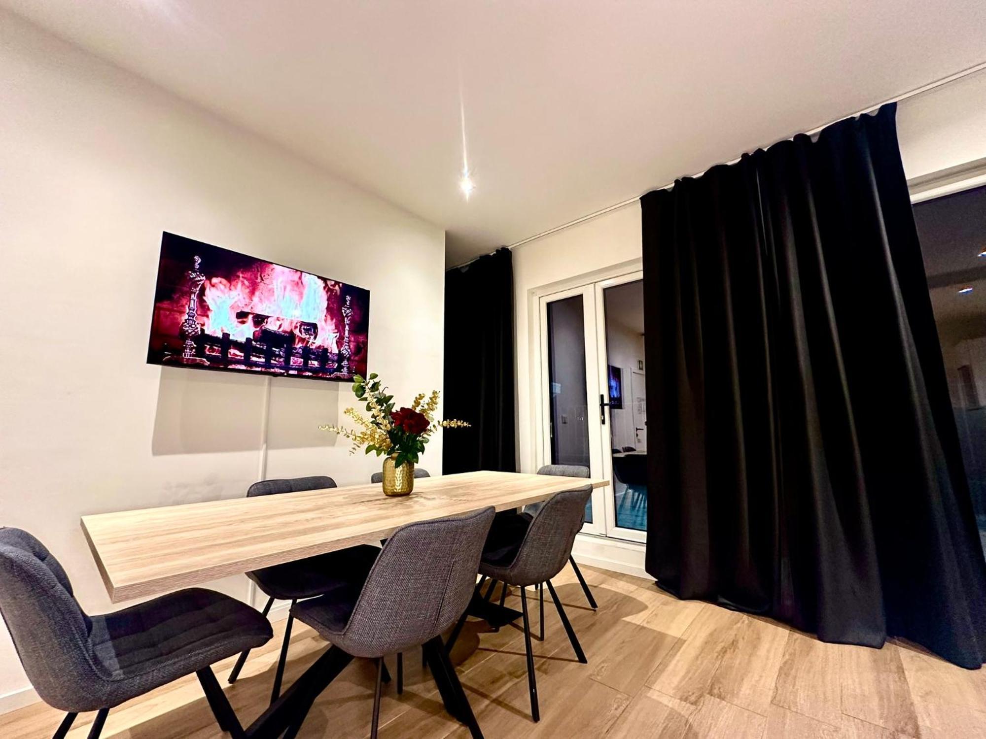 Luxury Suites Park By Rikas Hotels Antwerpen Exteriör bild